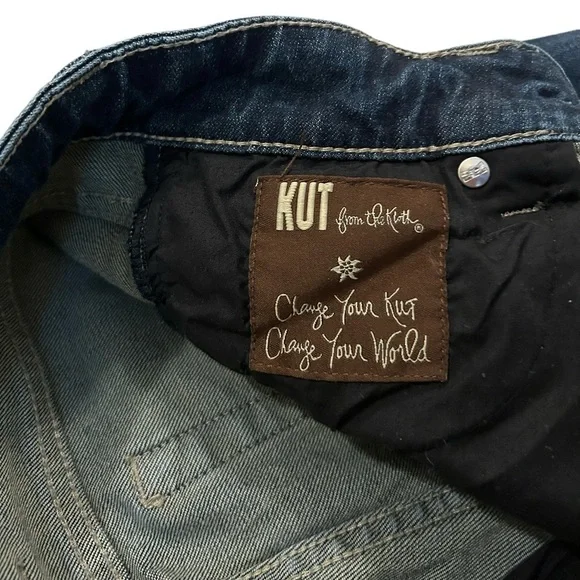 ✨SOLD✨KUT FROM THE KLOTH Women’s 2 Bootcut Mid Rise Jeans - Picture 12 of 14